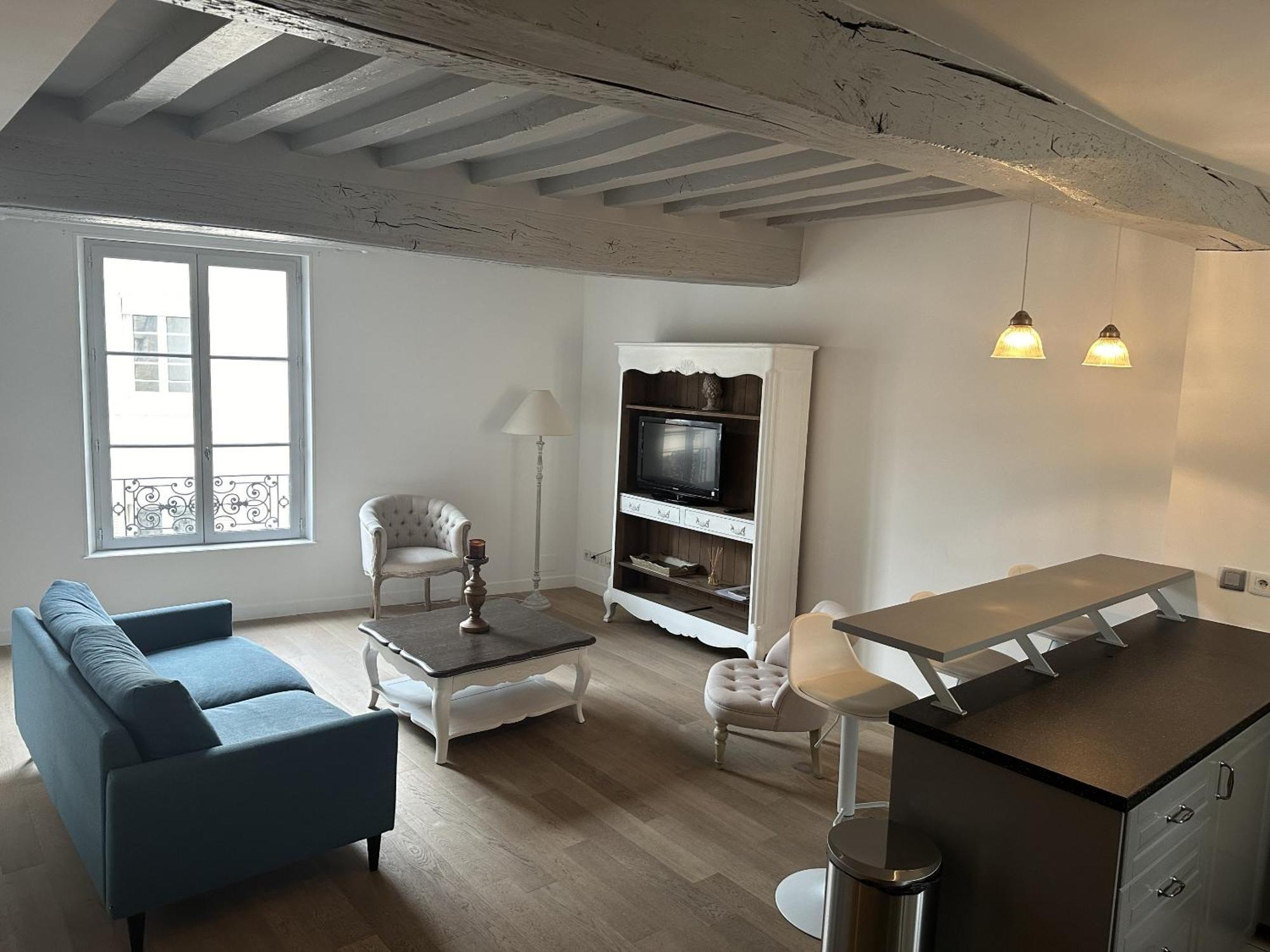 Batisse Paradis- 3 Appartements Calmes Et Elegants Au Centre Historique De Beaune 博讷 客房 照片