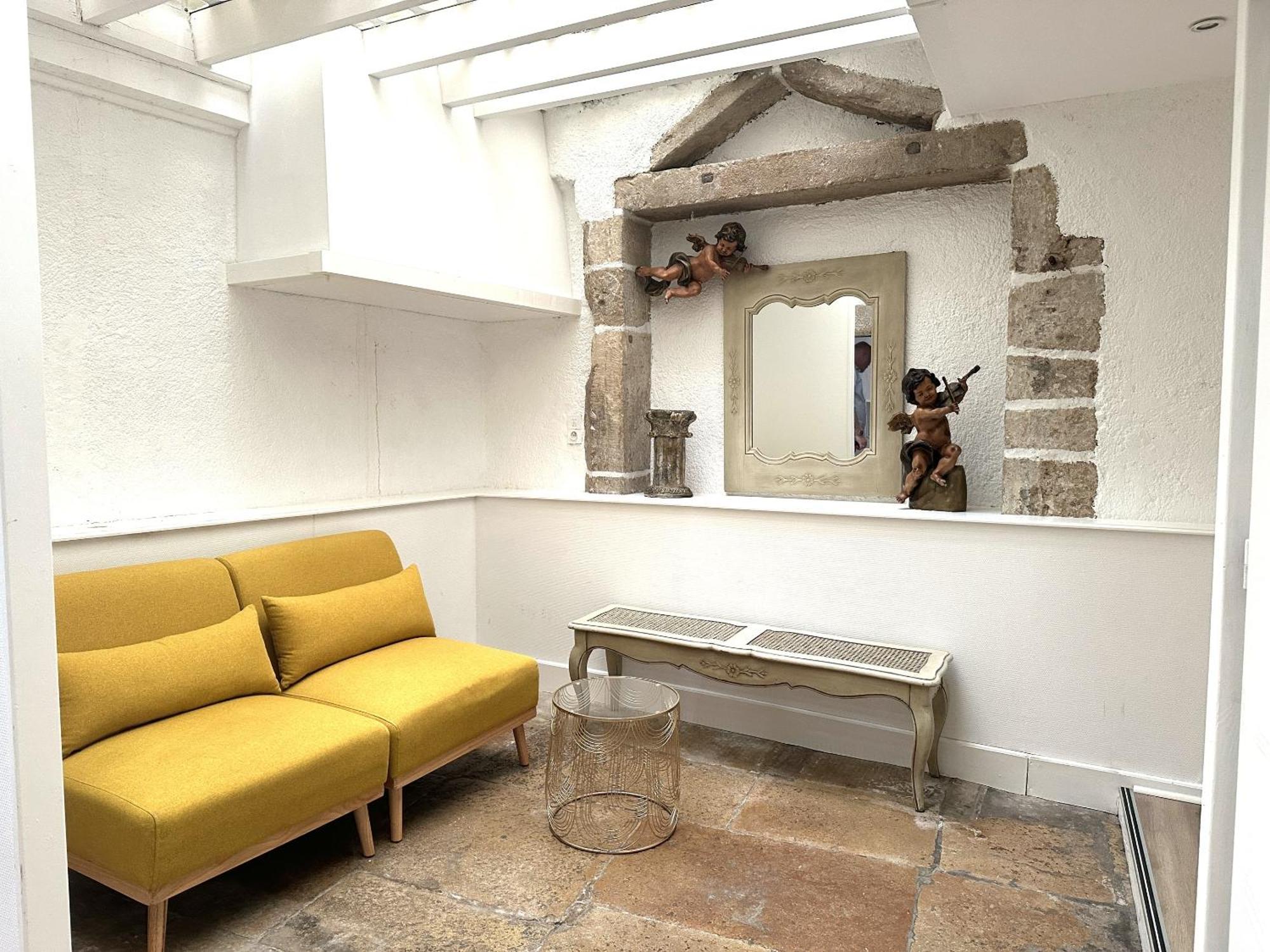 Batisse Paradis- 3 Appartements Calmes Et Elegants Au Centre Historique De Beaune 博讷 外观 照片